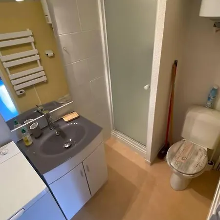 Appartement Jusqu'A 4 Personnes Bagneres-de-Luchon Exterior photo